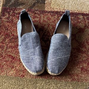 TOMS Women's Denim Slip-On Loafers
